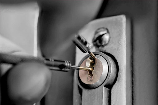 Профессиональное вскрытие замков в Алматы: почему важно доверять специализированным сервисам